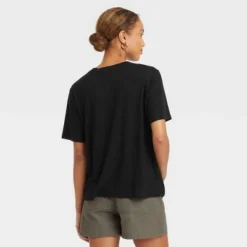 Promo 🎉 Women's Short Sleeve Linen T-Shirt - A New Day™ 👏