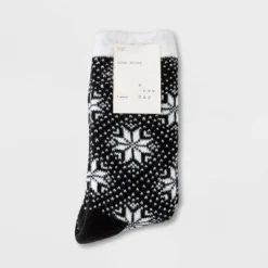 Flash Sale 👏 Women's Snowfall Double Lined Cozy Crew Socks - A New Day™ 4-10 Black ⭐